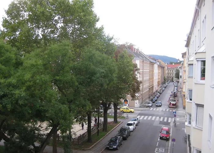 St. Leonhard Апартаменти Грац