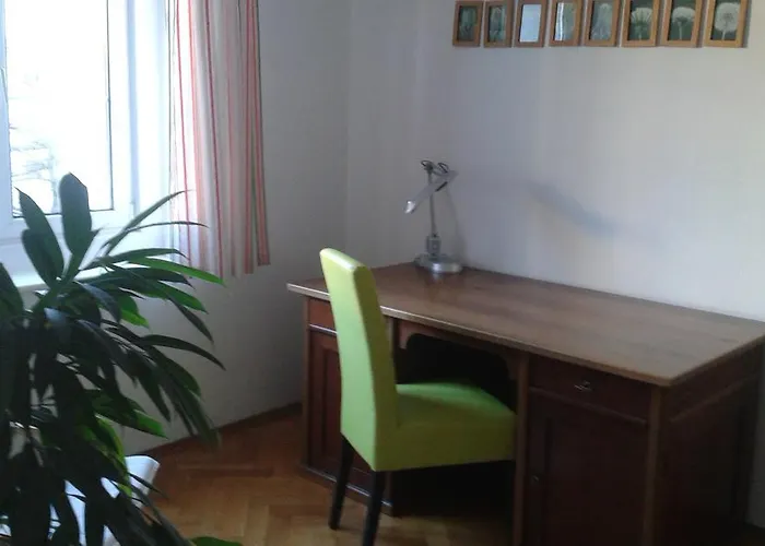 St. Leonhard Апартаменти *